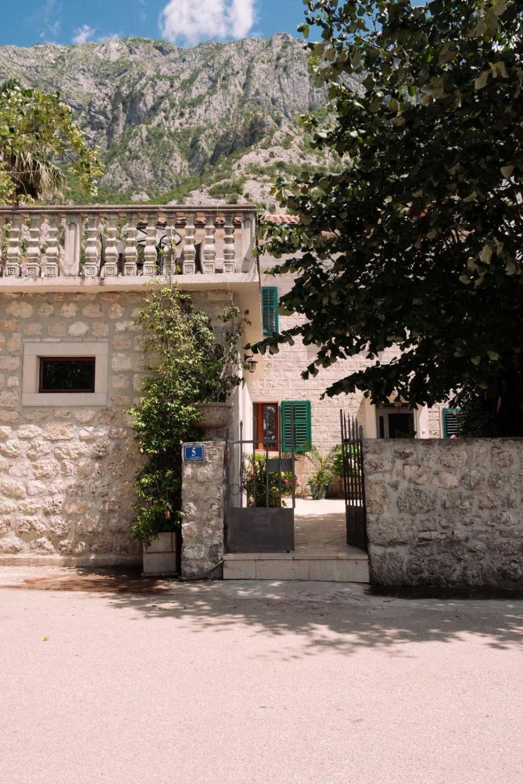 Apartamento Mareta loft Kotor Exterior foto